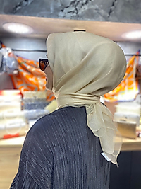 ÇİFT KATLI TÜLLÜ EŞARP